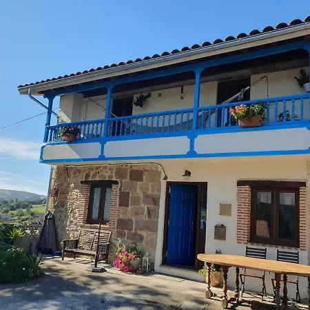 Traditional Casa Azul With Mountain View