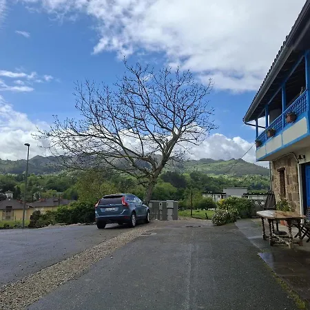 Traditional Casa Azul With Mountain View * La Cavada